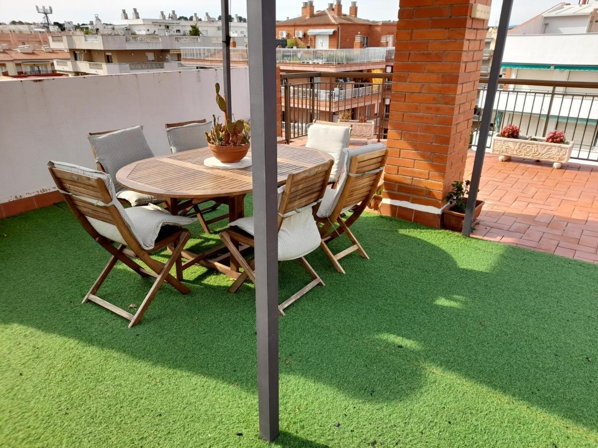 Atico Isaac Albeniz Apartamento La Pineda Exterior foto